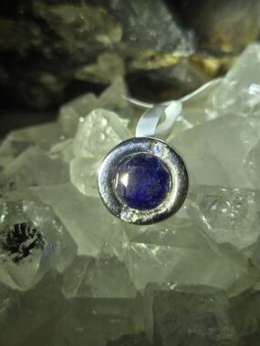 NWT Genuine Natural Blue Sapphire Pendant